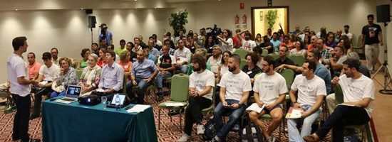 Excelente éxito la convocatoria de Pivesport para reunir a más de un centenar de entrenadores. (Marbella24h)